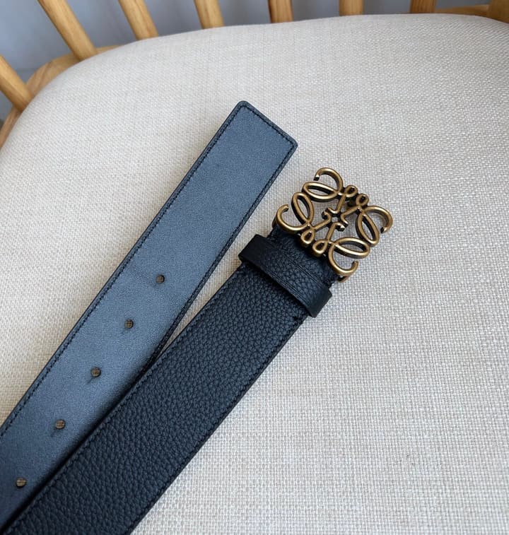 Loewe Narrow Leather Belt with Anagram Padlock Buckle in Black Leather With Silver Buckle