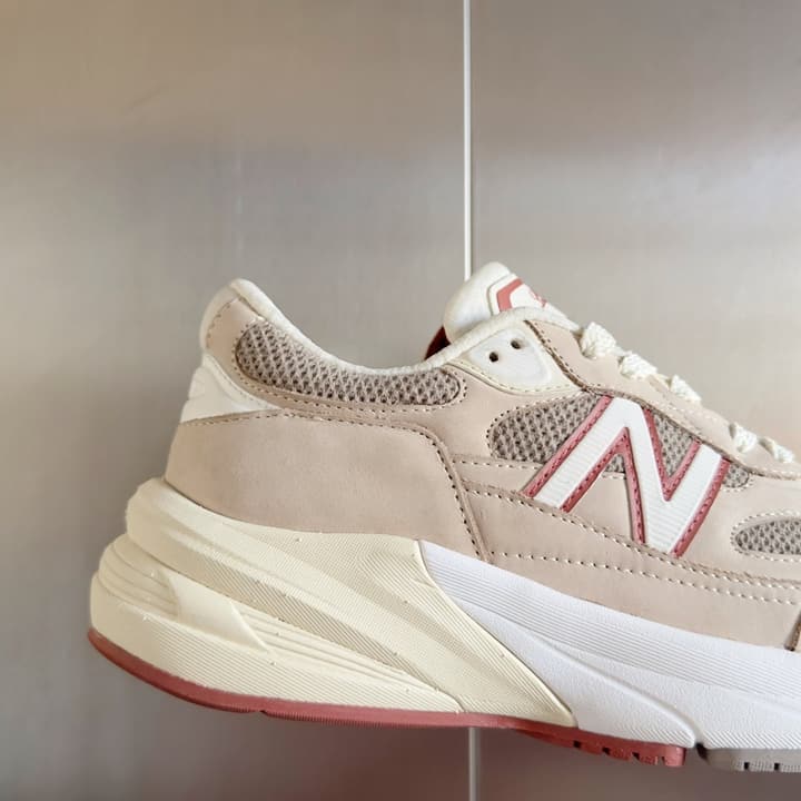 Loro Piana x NewBalance 990v6 Collaboration Sneakers