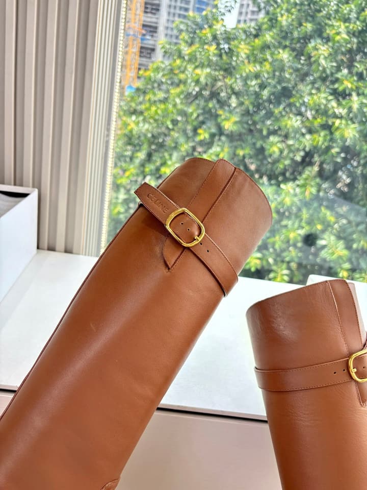 Celine Triomphe Leather Knight Boots – 2025 Autumn/Winter Collection in Black