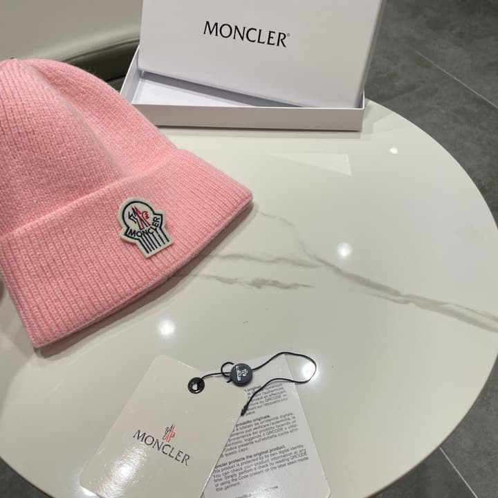 Moncler Knitted Beanie Hat in Classic Black