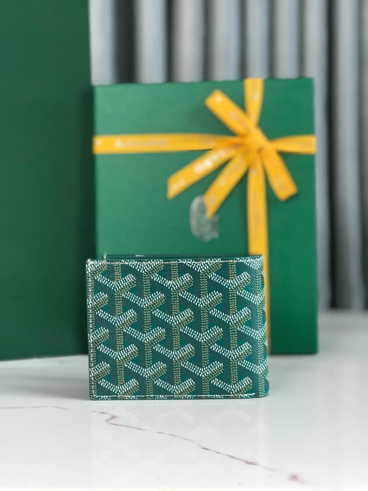 Goyard Wallet in Blue