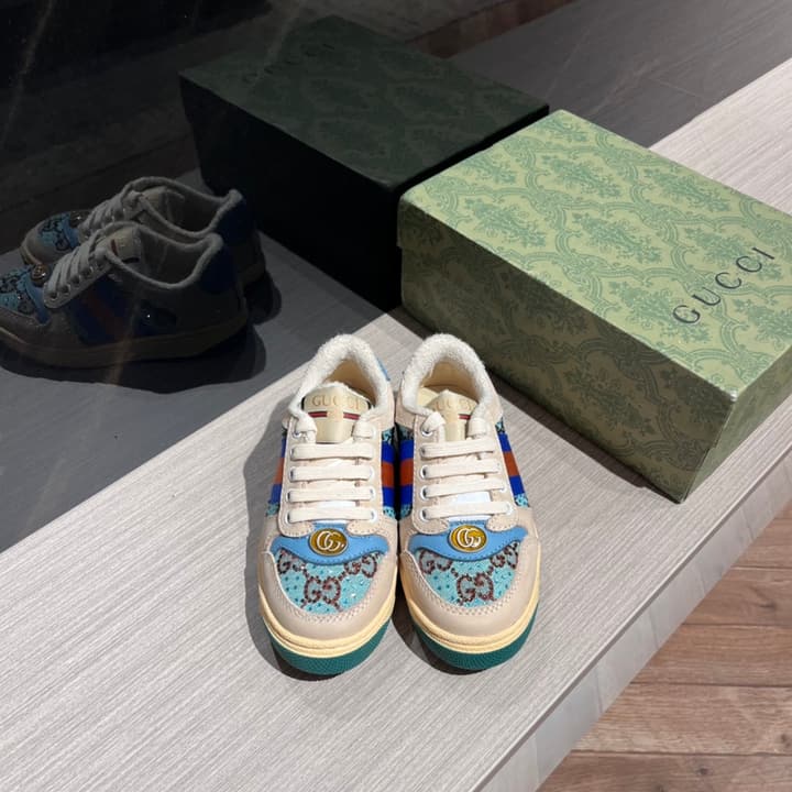 Gucci Rhyton Distressed Kids' Sneakers – Kids Collection – 2023SS in Cream With Blue Flower Design