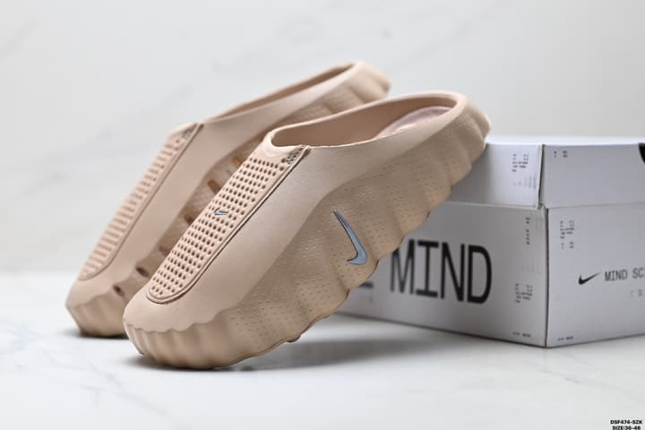 Nike Mind 001 Recovery Slides