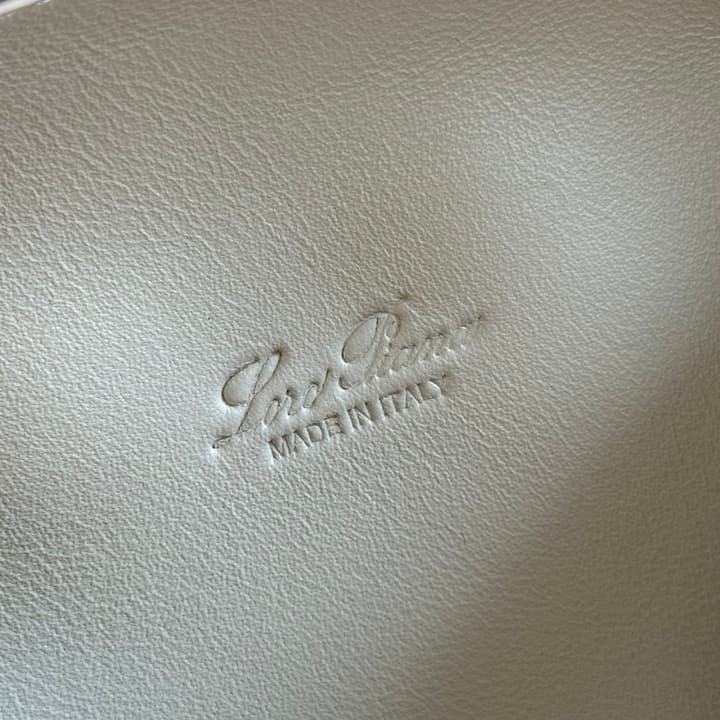 Loro Piana Extra Pocket L19 Handbag in Caramel Leather