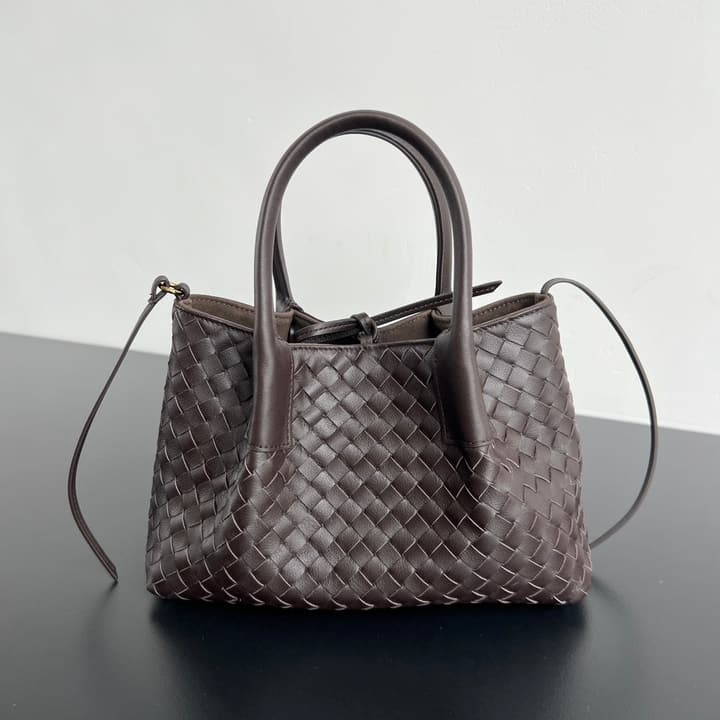 Bottega Veneta Pinacoteca Small Tote Handbag – 2025SS in Burgundy With Light Blue Lining A