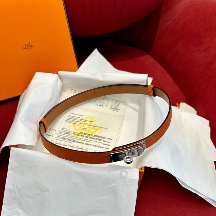 Hermès Kelly Epsom Leather Belt in Black Leather With Gold Hardware