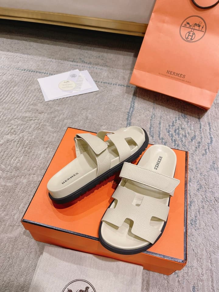 Hermès Chypre Suede Unisex Slides in Black With Dark Blue Strap