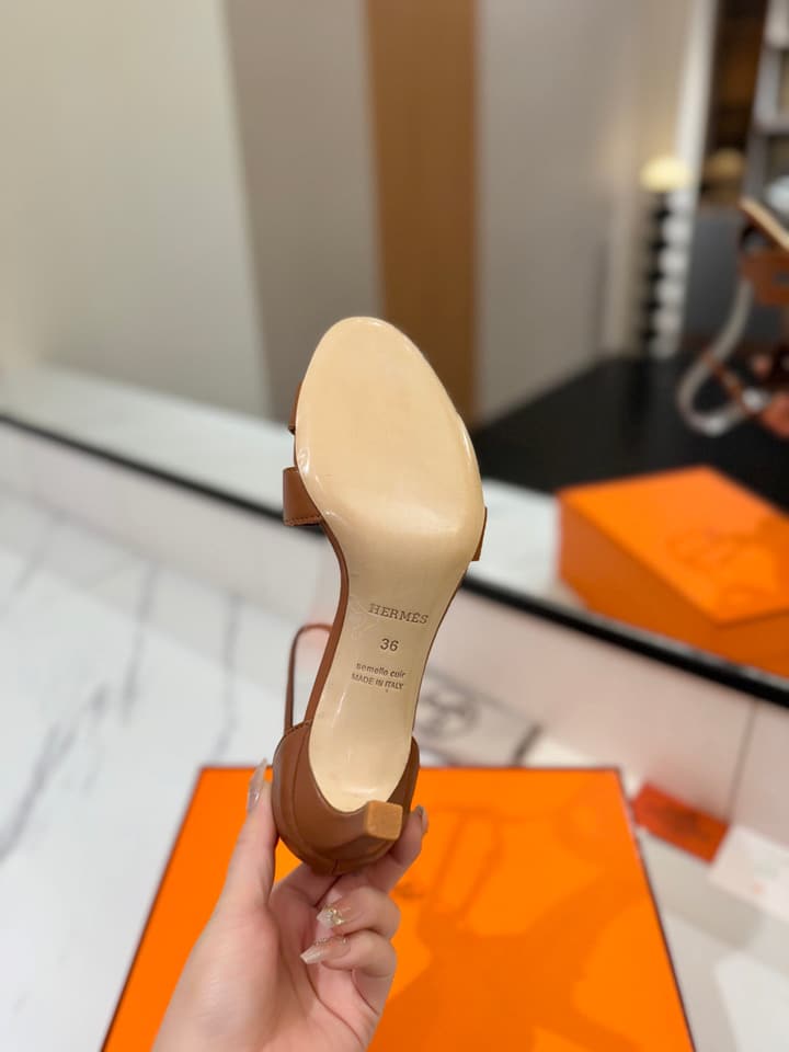 Hermès Classic Smooth Cowhide Heels – 6.5cm in All White