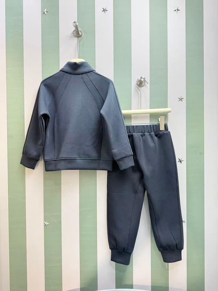 Dior Kids Stand-Collar Sweatshirt and Pants Set – Kids Collection – 25FW in Deep Navy Set
