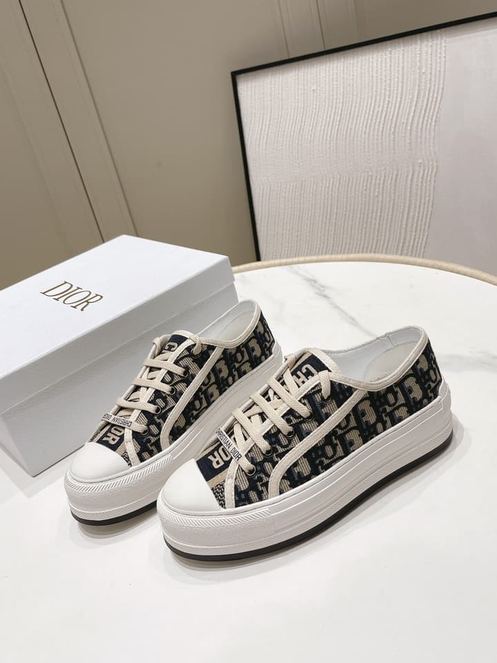 Dior Walk'n'Dior Oblique Embroidered Platform Sneakers in Dark Oblique