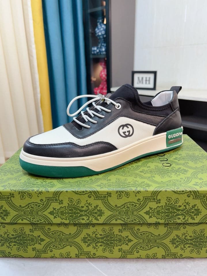 Gucci New Season Casual Fashion Sneakers in Black With Web Stripe