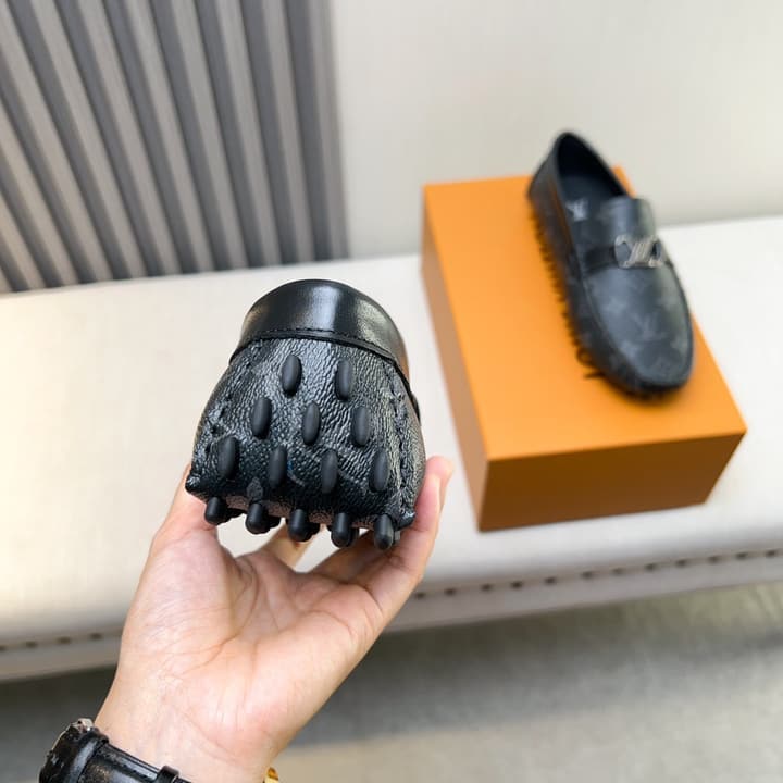 Louis Vuitton Pebbled Leather Driving Shoes in Black Smooth Leather