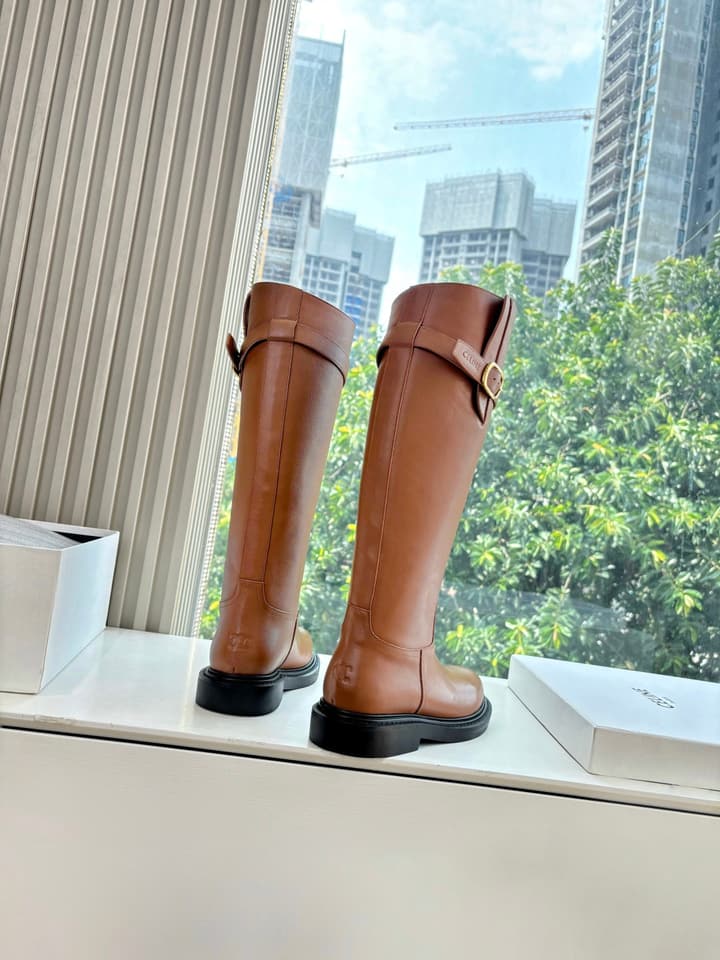 Celine Triomphe Leather Knight Boots – 2025 Autumn/Winter Collection in Black