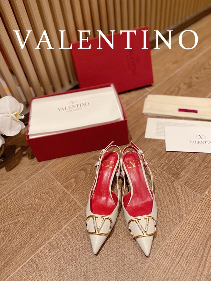 Valentino VLogo Signature Rhinestone Low-Heel Pumps – 2022 Collection in Nude Beige