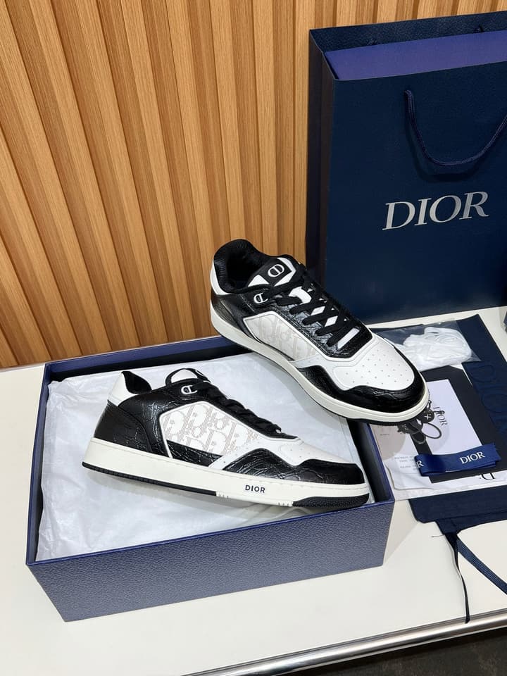 Dior B27 Unisex Sneakers – 2025 Collection in Black And Khaki Oblique