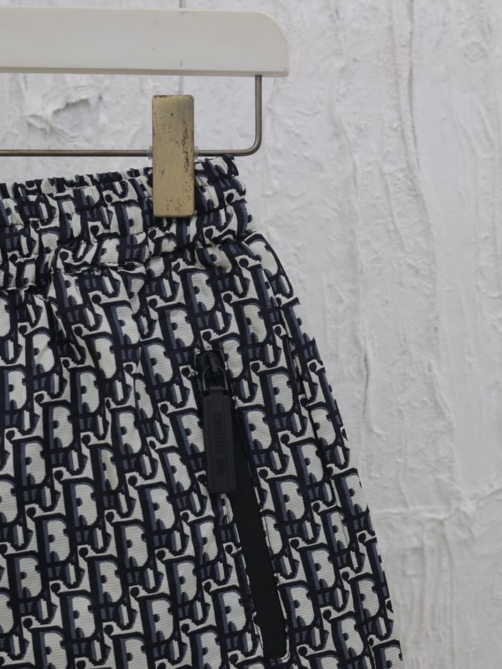 Dior Gold Taffeta Jacquard Oblique Shorts – 2025 in Navy Blue