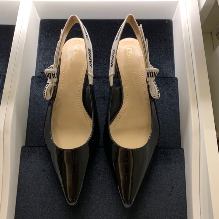 Dior J'Adior Black Patent Slingback Pumps in Black Patent