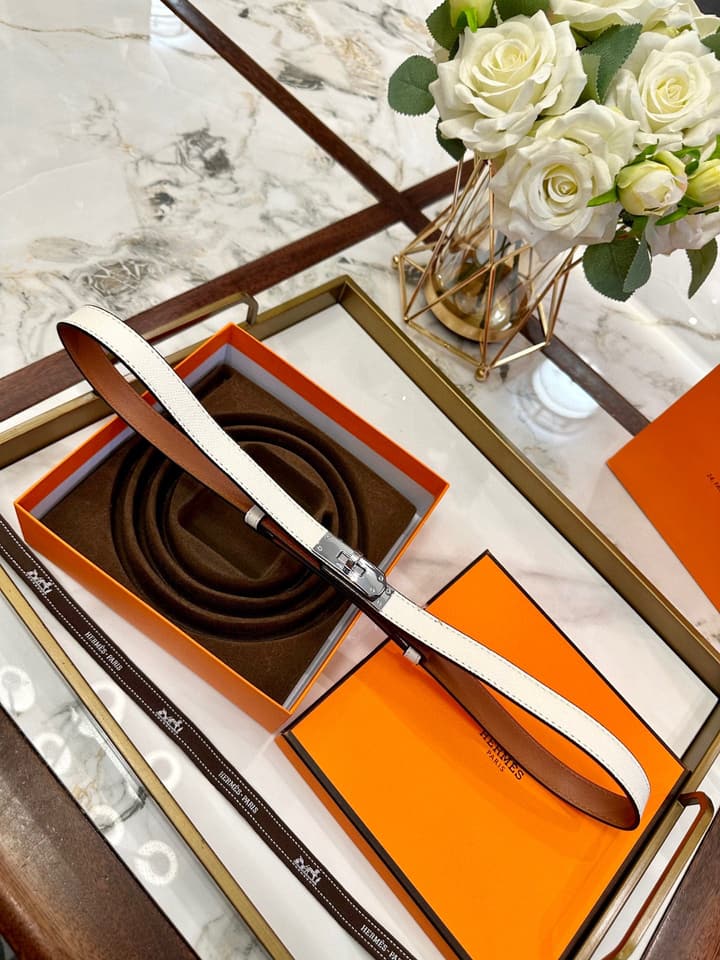 Hermès Slim Leather Belt – 2.0cm in Black With Silver Buckle