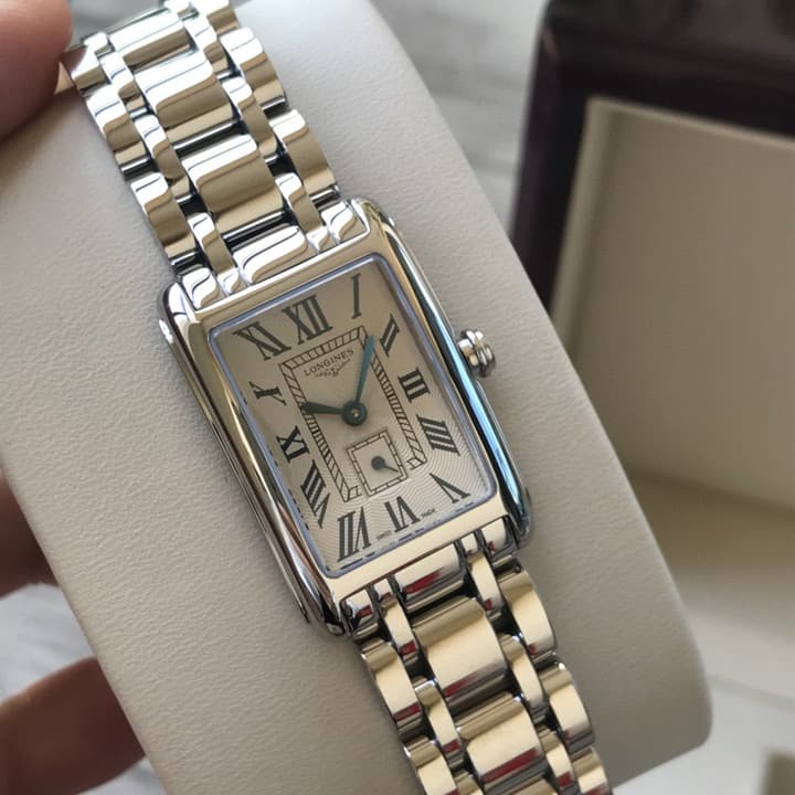 Longines DolceVita Stainless Steel Quartz Watch 32mm in Stainless Steel White Dial