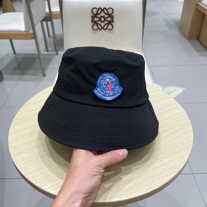 Moncler 2025 Autumn Bucket Hat in Black