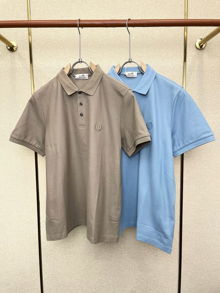 Hermès Men's Casual Short-Sleeve T-Shirt – Spring/Summer Collection in Navy Blue With Orange Trim