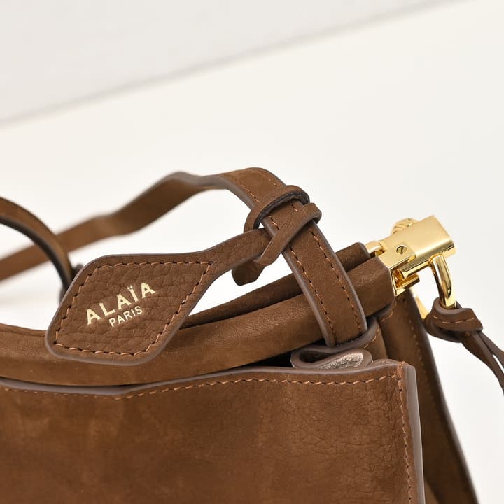 Alaïa Mini Clip Bag in Black