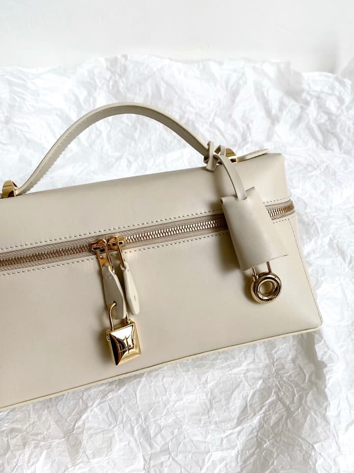 Loro Piana L23 Plain Weave Handbag in Milk Tea