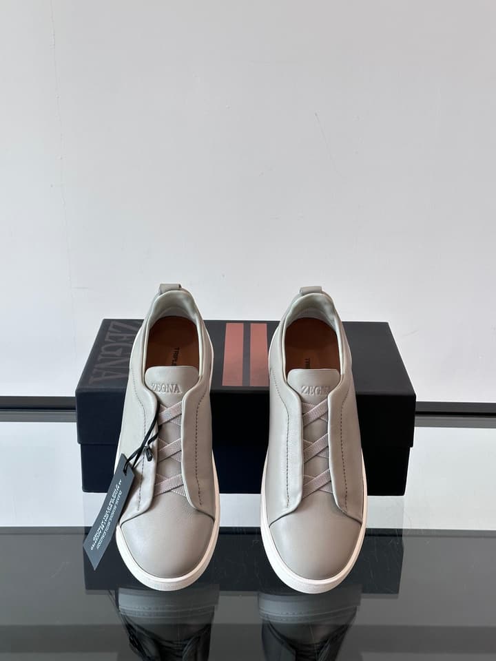 Zegna Men's Low-Top Leather Sneakers in Black & White