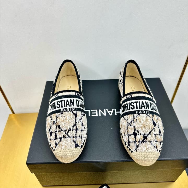 Dior Granville Embroidered Espadrille Flats in Beige/brown Oblique Pattern