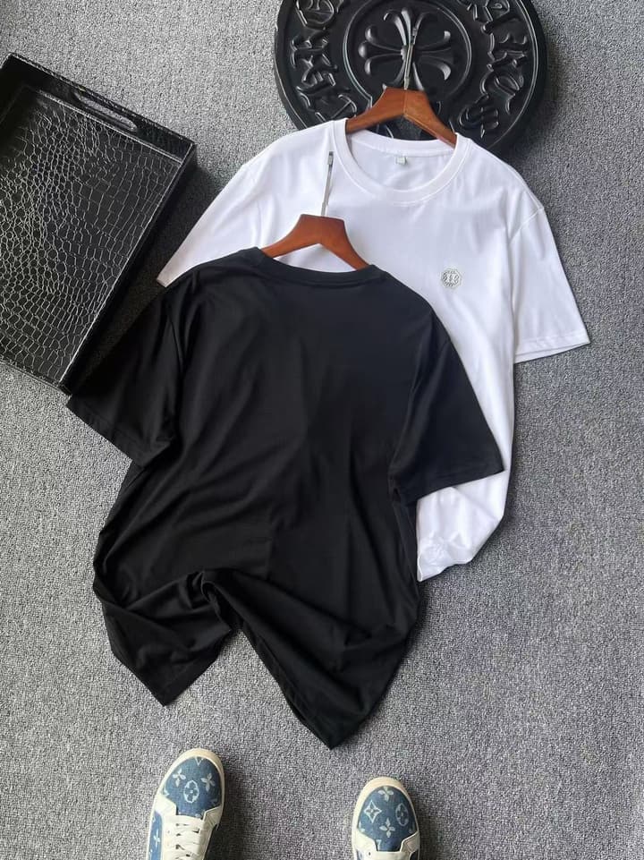 Hermès 80-Count Mulberry Silk H Logo T-Shirt – 2025 Collection in Classic Black