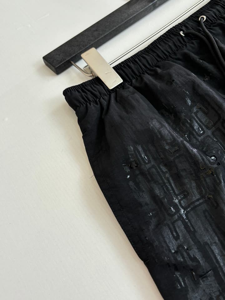 Hermès H Monogram Water-Sensitive Swim Trunks – Spring/Summer Collection in Black