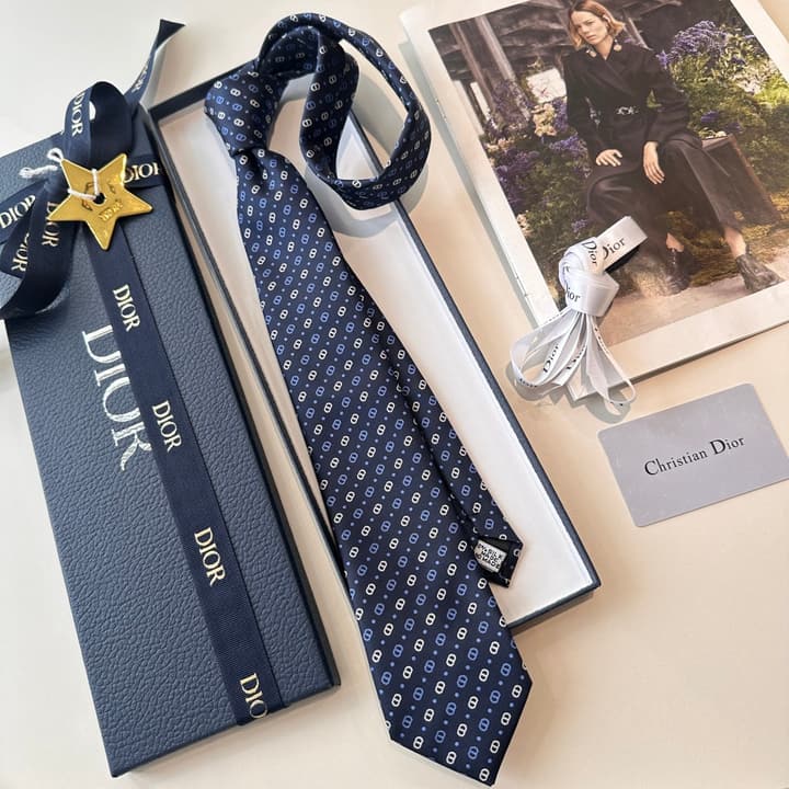 Dior Men's Logo Tie in Black