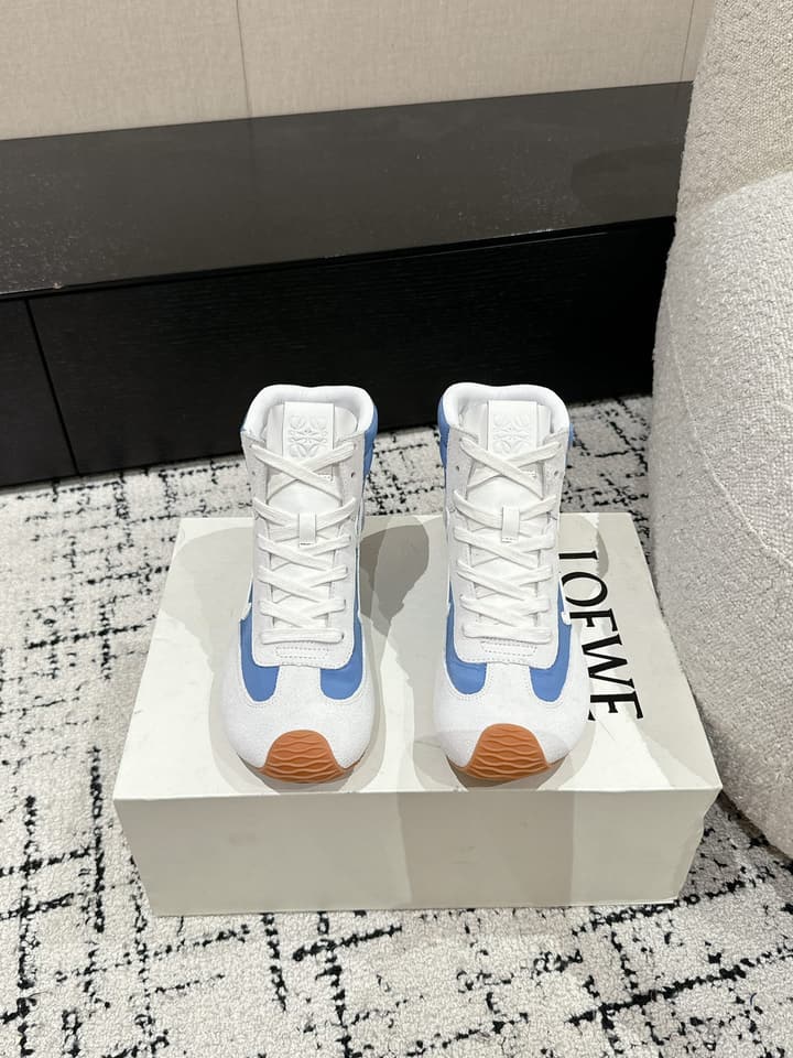Loewe Flow Runner 2.0 Runway Sneakers – 25SS in All White With Gum Sole