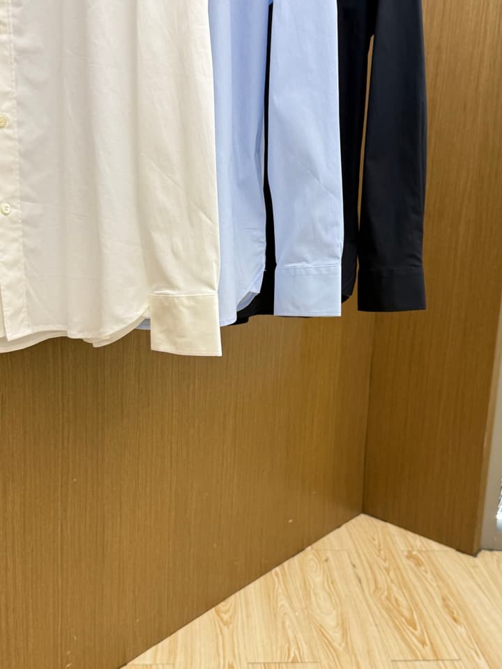 Prada Lightweight Cotton Long-Sleeve Shirt – Spring/Summer Collection