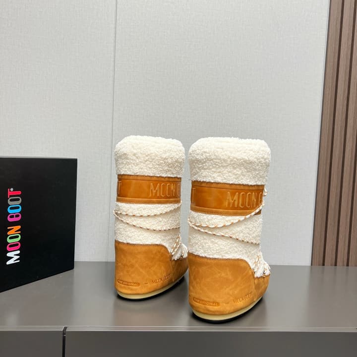 Moon Boot Fluffy Y2K Snow Boots – 2024FW in Black