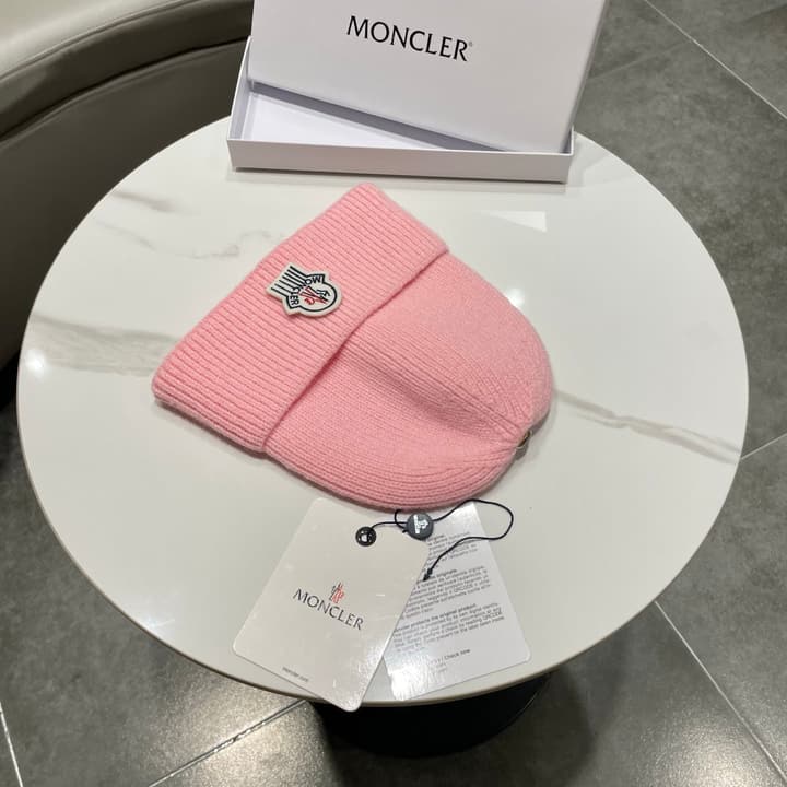 Moncler Knitted Beanie Hat in Classic Black