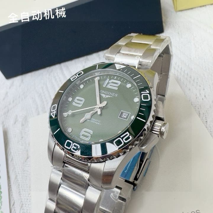 Longines Conquest HydroConquest Automatic Watch in Black Dial Steel Band