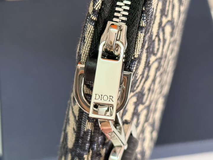 Dior Oblique Clutch Bag in Black Oblique Canvas