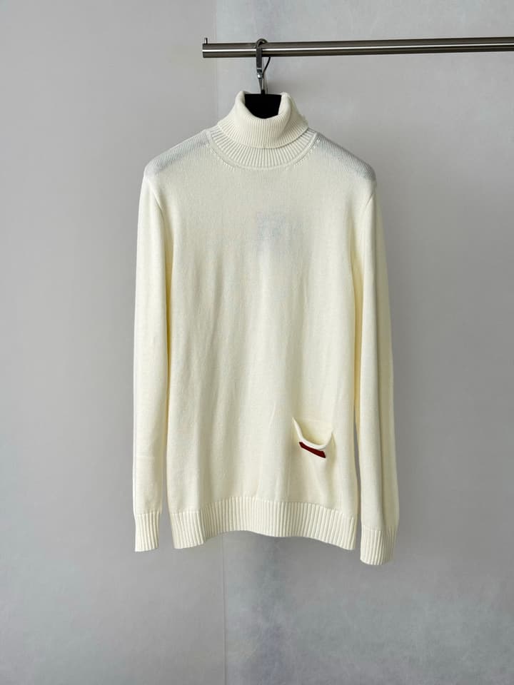 Louis Vuitton Runway Pocket Turtleneck Sweater – 26FW