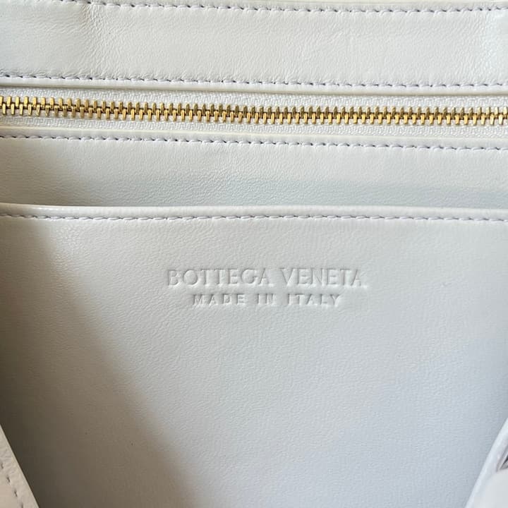 Bottega Veneta Andiamo Handbag in Charcoal Grey