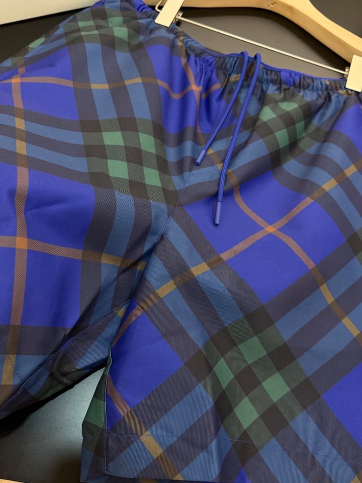 Burberry Diagonal Check Swim Shorts in Apricot