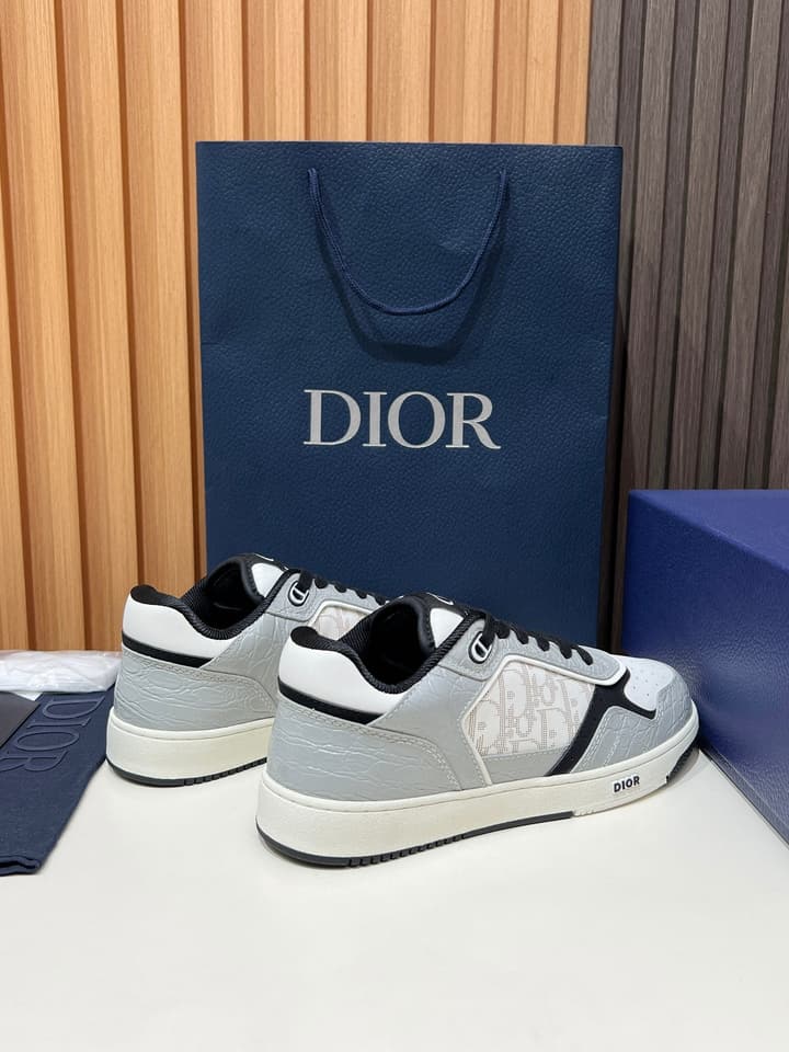 Dior B27 Unisex Sneakers – 2025 Collection in Black And Khaki Oblique
