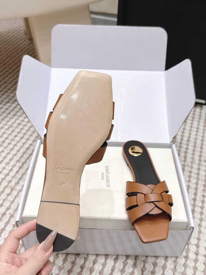 Saint Laurent Melody Square Toe Flat Sandals – 2026SS in Burgundy Patent