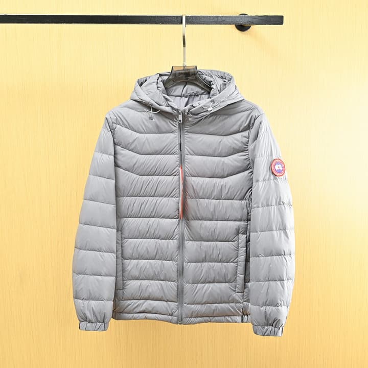 Canada Goose Detachable Hood Puffer Jacket – 25FW in Classic Black