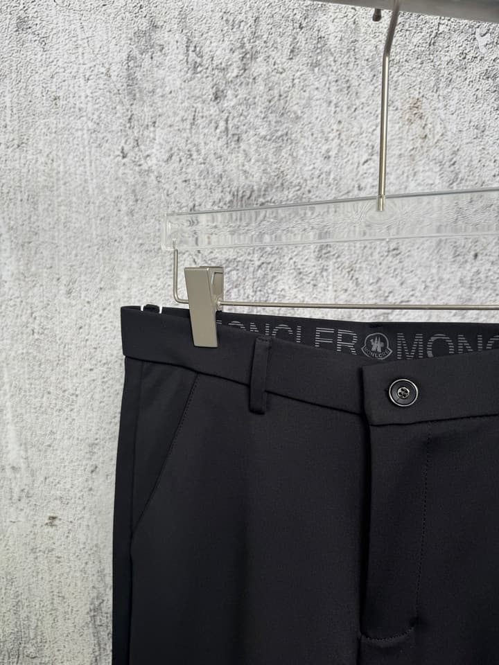 Moncler Business Stretch Cotton Trousers – 25SS Autumn Collection