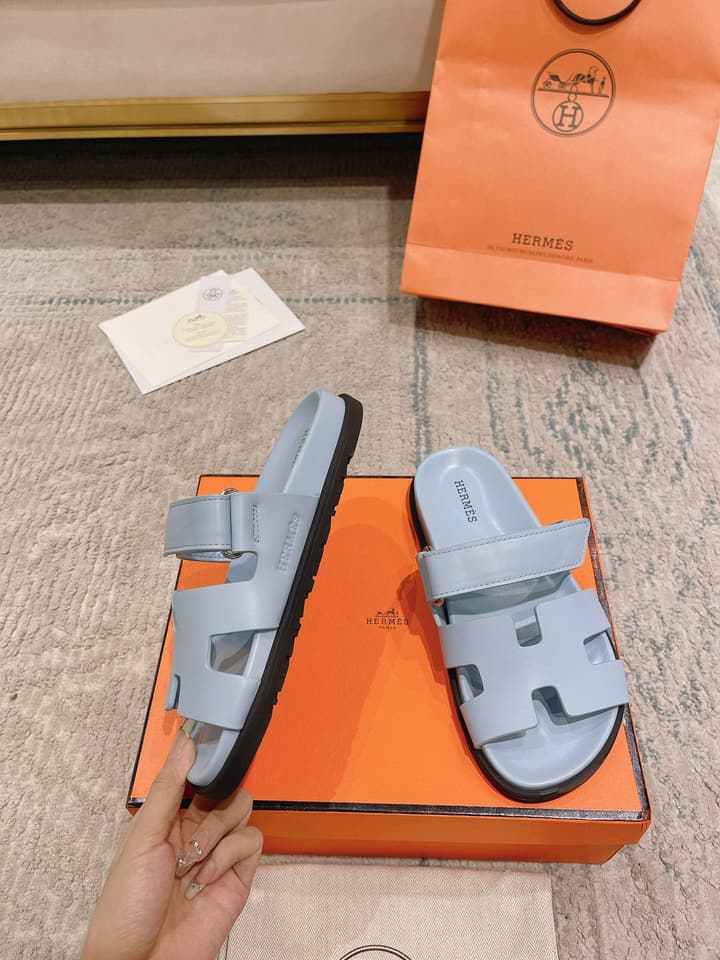 Hermès Chypre Slides – 2023SS Collection in Black And White