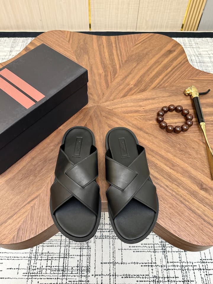 Zegna Men's Cross Strap Leather Slippers