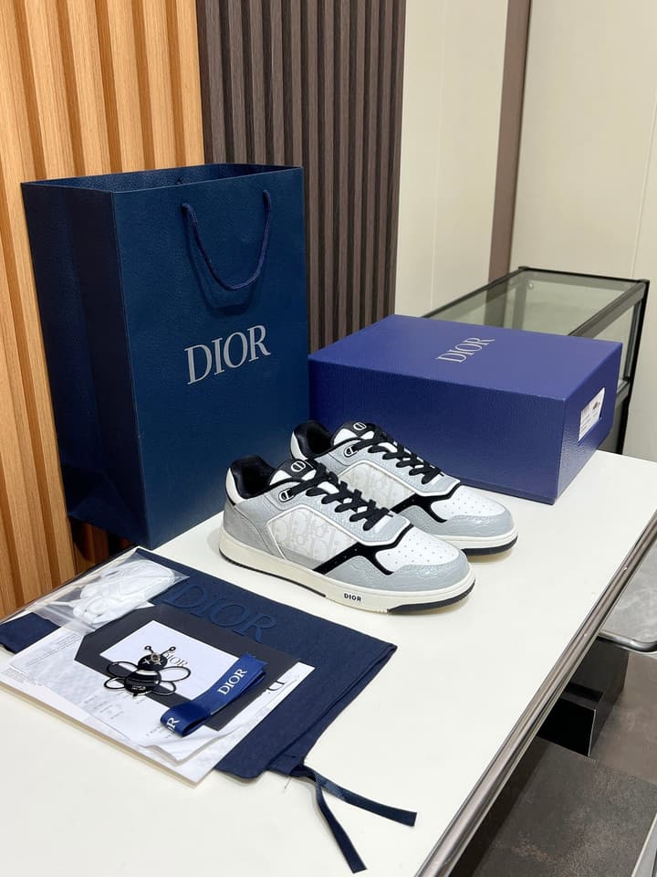Dior B27 Unisex Sneakers – 2025 Collection in Black And Khaki Oblique