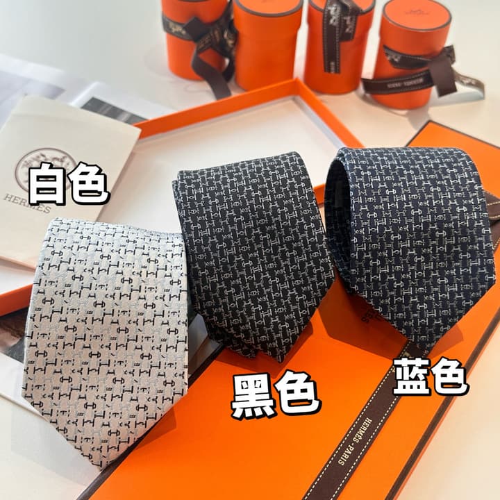 Hermès Men's H-Logo Silk Tie in Black
