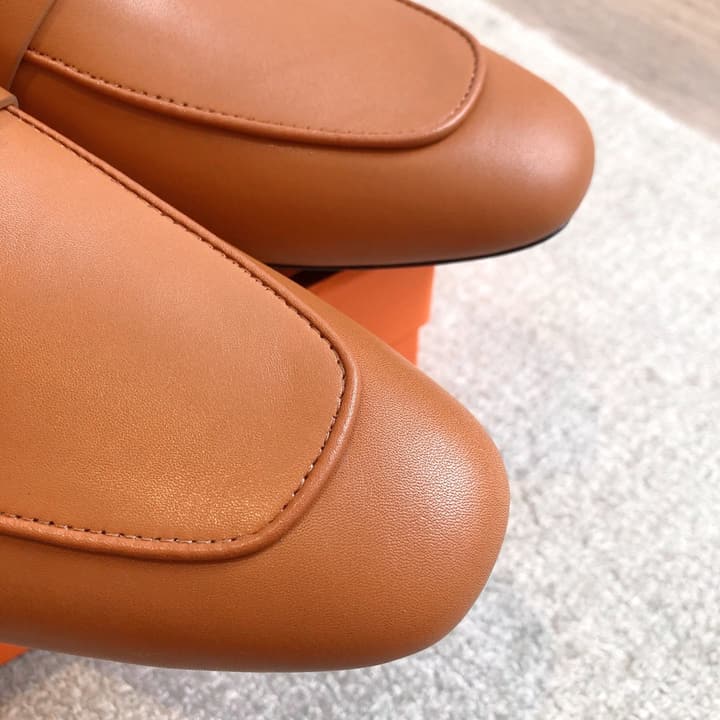 Hermes Eclair Sandals – 2025 New Collection in Black Leather